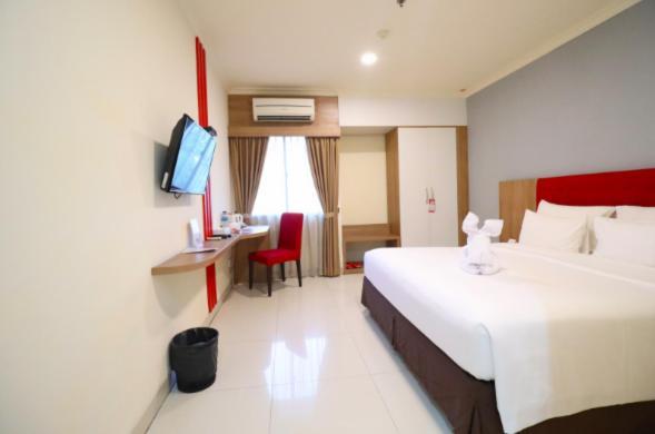 Moritz Hotel Rsab Harapan Kita Giacarta Esterno foto
